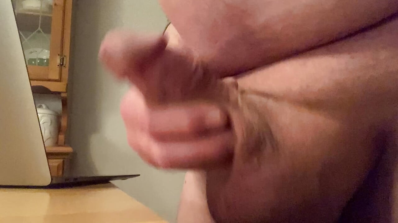 Bored as hell ladies, cum join me.