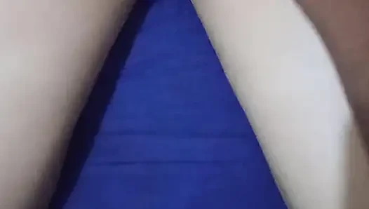 Annes hochzeitskleid ist entzückend