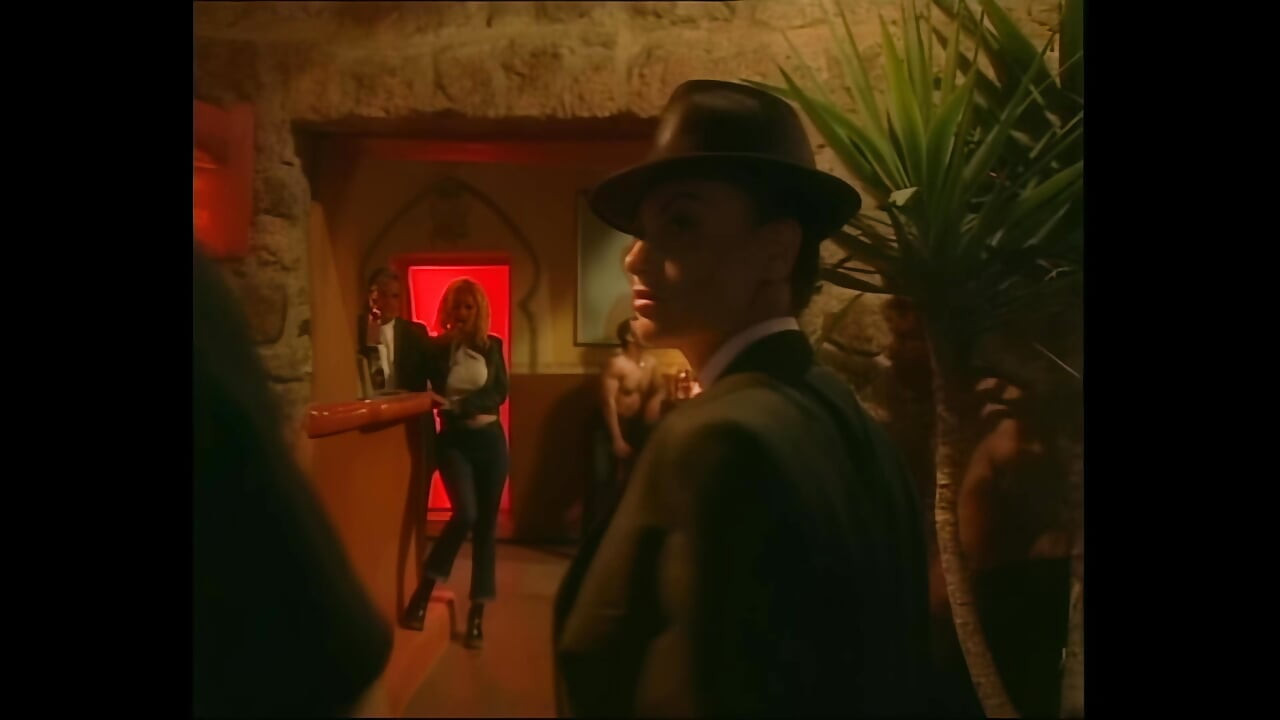 Son felices haciendo un sexo grupal