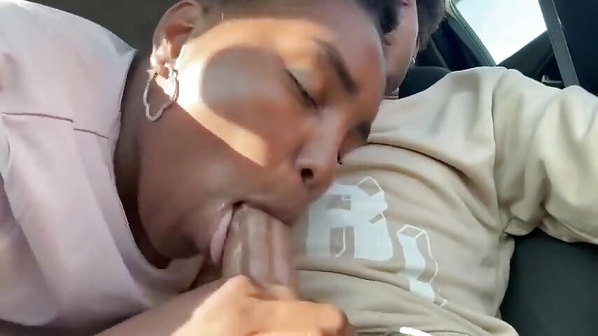Roadside Blowjob in Daylight
