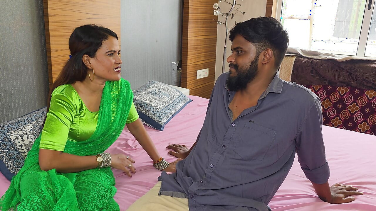 new tamil girl was weeping in the field of people without recognition, then brought it to the house and fucked