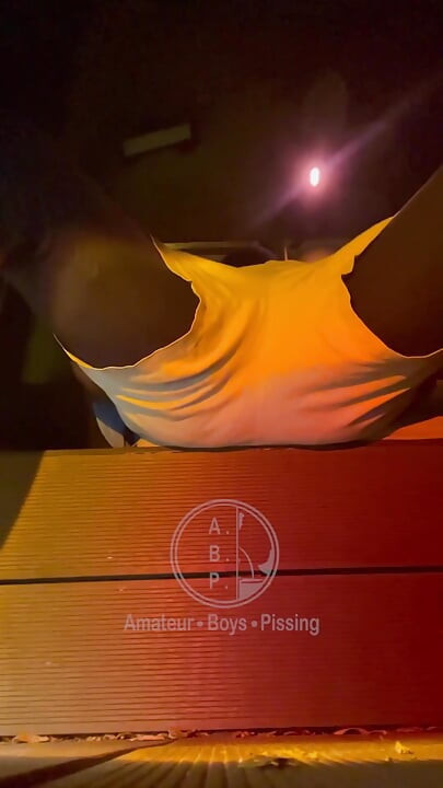 First Time Trying to Pee with a Butt Plug in His Ass, Jules Is 'helped' by His Flatmate Simon