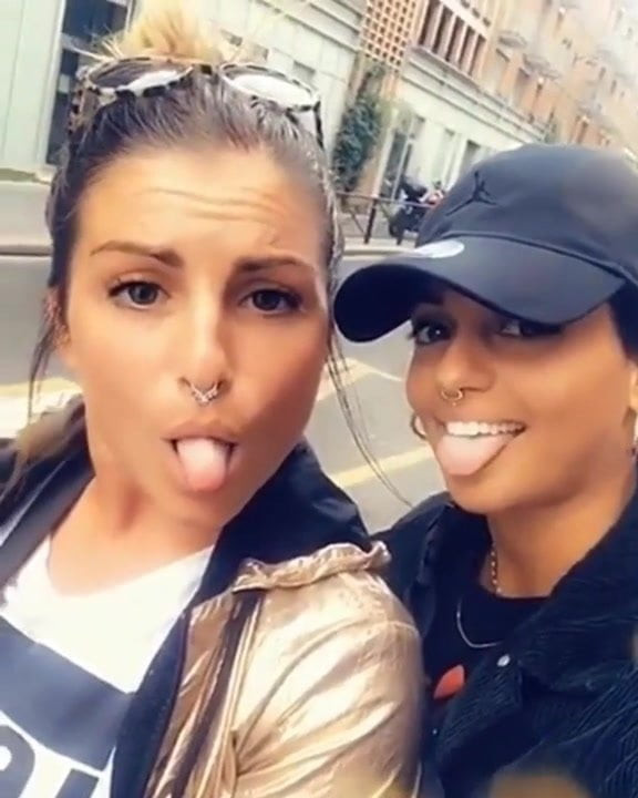 Tal selfie video 1