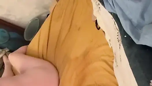 Fanny jilat dan ngentot habis-habisan sambil merekam video freehand sambil direkam