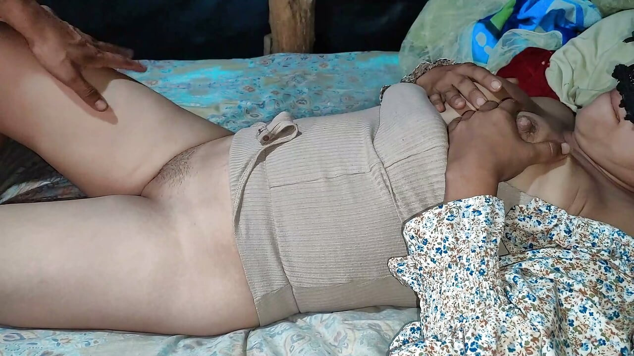 Virgin Girl Pussy! Break Up Lose My Virginity Tamil Indian Stepsister x video.