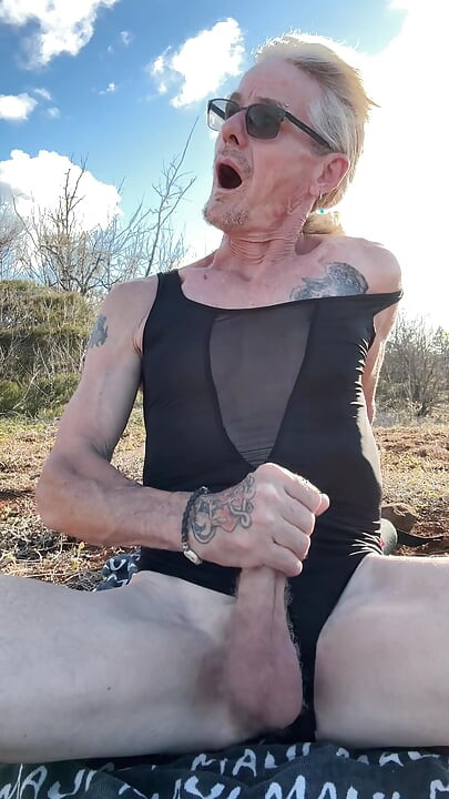 Outdoor masterbation