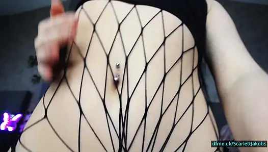 ScarlettJakobs Makes This Feel Closer Than a Usual Clip with Soft French Kisses