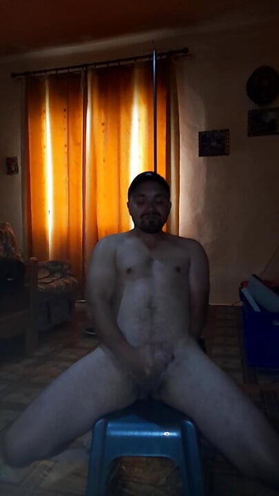 Daeros's doing for fans pole dance