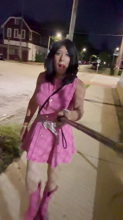 흑인 대물 자지와 섹스하는 18세 소녀