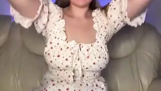 Jucielussie analplug im doggystyle