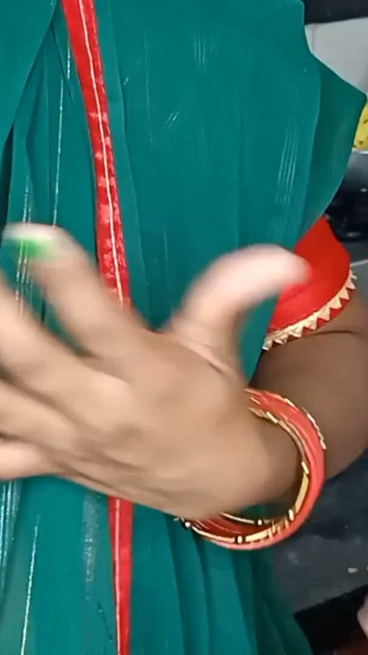 Komal Apne dudh ka chai banake sasur ji ko piladiya | Clip 2