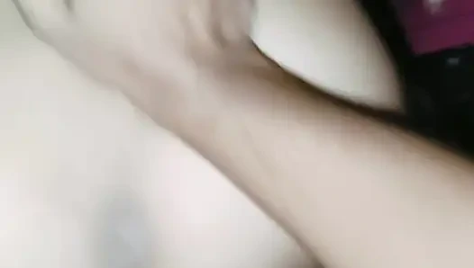 Momen kemesraan malam amatir pasangan india yang super hot!