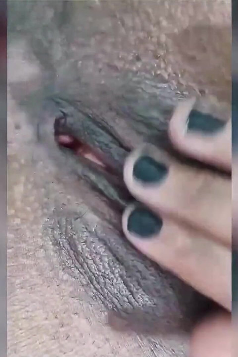 Guided Handjob: Nicoly Mattos Commands Your Pleasure and Shows Her Winking Asshole!