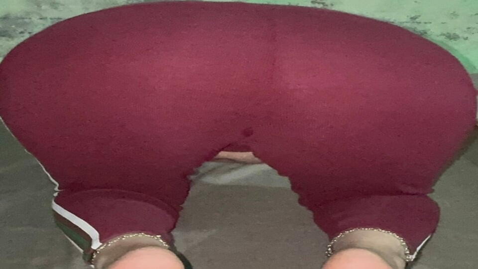 DESI WIFE ASS FUCK IN HINDI