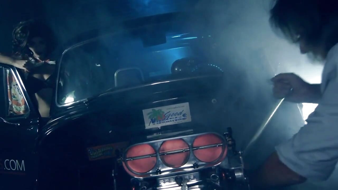 Ава Далуш Фюнгерс мократа си путка сама