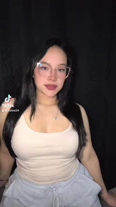 Hello im liulee Follow me