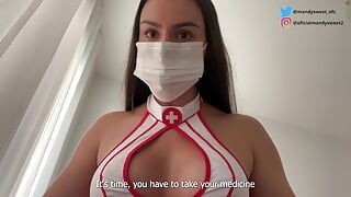 JOI Roleplay Enfermeira Mandy te ajuda a bater uma punheta e deixa você gozar tudo na boca dela!