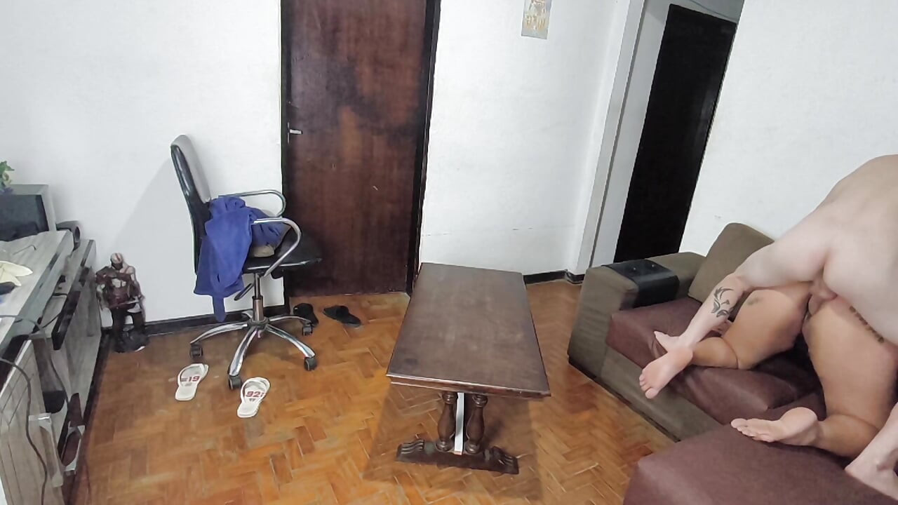 Igrala se, moja maćeha me došla zadirkivati, a ja sam je vruće