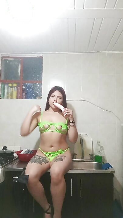 부엌에서 따먹기