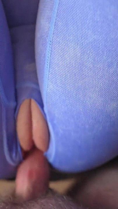 Fucked a girl with a big ass and a perfect pussy through a small hole in her leggings | Clip 1