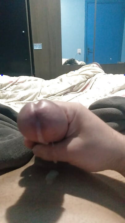 Cumshot handjob