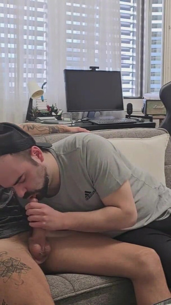 Epski trenutak iz filma "Straight Hot Guy iz teretane uvjeren"