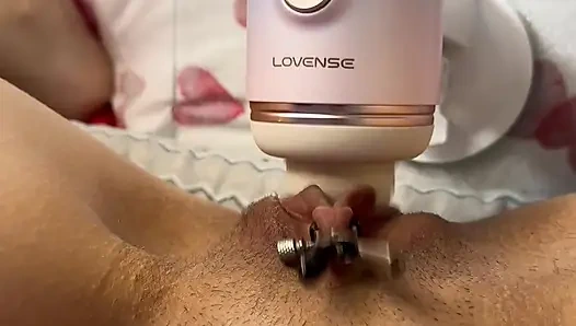 Fucking machine, clip pussy, fuck dildo