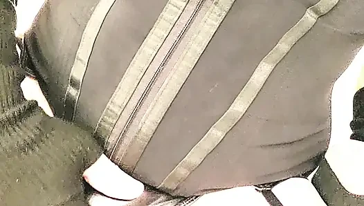Seksi transeksüel kandi kane lateks ve deri çizmeler striptiz pmv