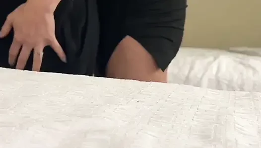 Meeting a fan at a hotel to get fucked