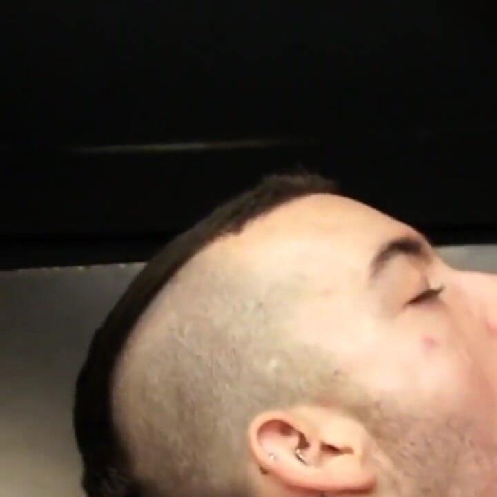 Bukkake Amateur with Gay Twinks Sucking All His Friends to the Cum