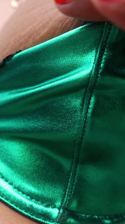 Biustonosz pecock i stringi przymierzaj Haul Queen Nilmini Sheron