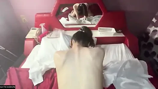 Nurse-in-training Tries Her Hand at Men's Esthe