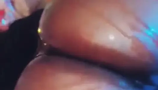 Thicc schwarzer hintern Asmr pOV
