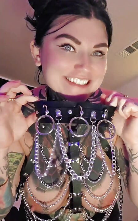 Dommy Stepmommy Ball Busting You