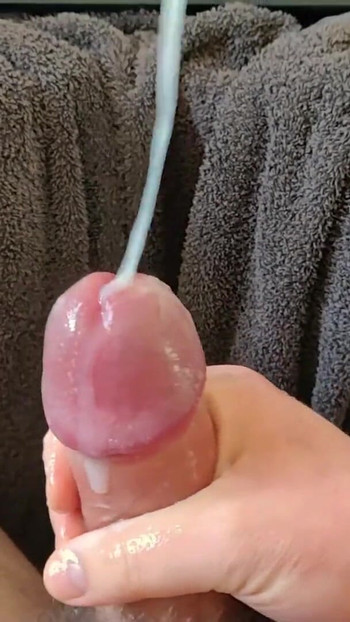 Key moment from "Eating My Cum As It Leaks Out My Cock - SlugsOfCumGuy"