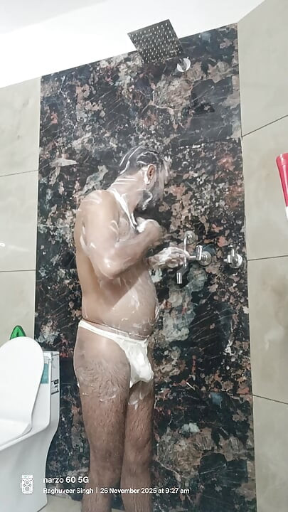 Desi police officer uncle get sucked penis his friend