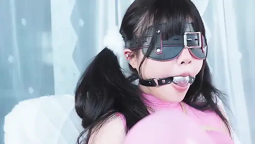 Ms17-use Duct Tape to Gag the Girl and Make Her Struggle