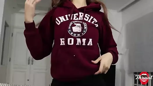 Stepsister Couldn't Avoid and Gave Me a Blowjob in Secret