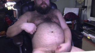 Hairy bearded big bear cums