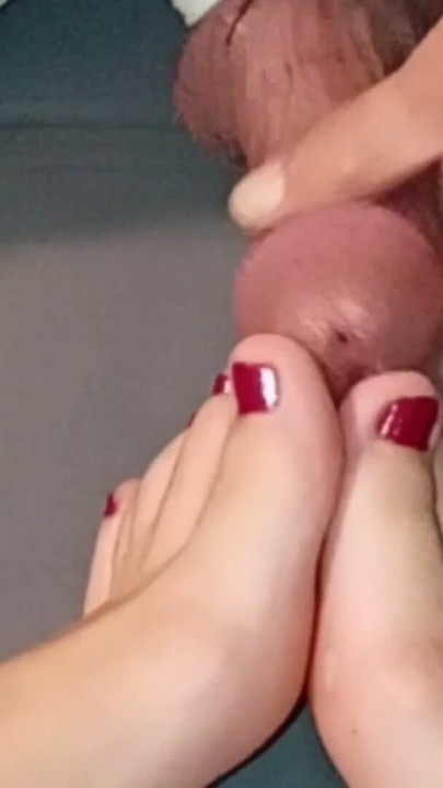 The Best Cumshots Between My Toes by LittleMissMiniFeet | Clip 1