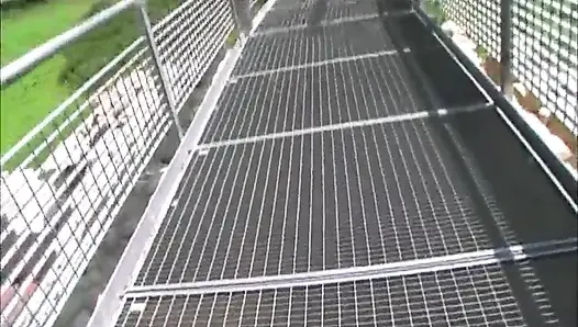Büyük götlü sarışın bebek ağzındaki amcığı seviyor