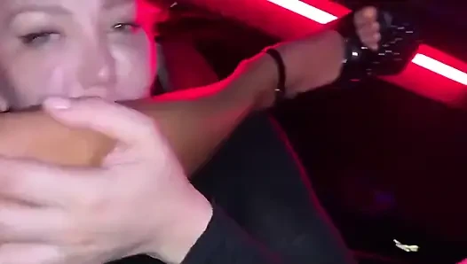 Nyepong kontol adik tirimu sendiri