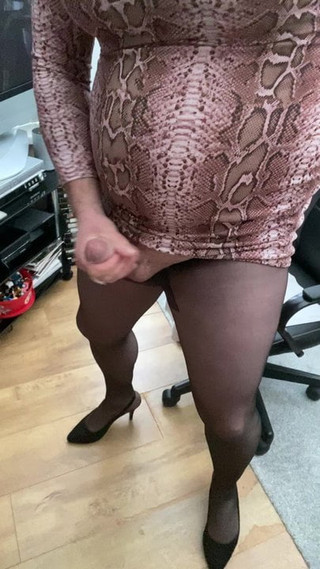 Wanking in Black Tights
