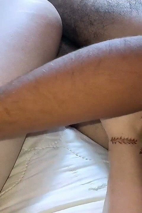 Arab Emirates MILF Arab Hot Boobs