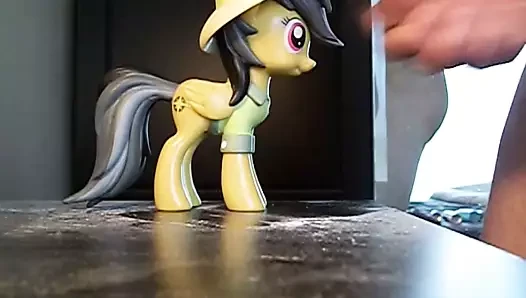 Mlp göz kamaştırıcı cesaret