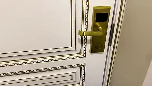 Stiefmutter im hotelzimmer nach der party gefickt