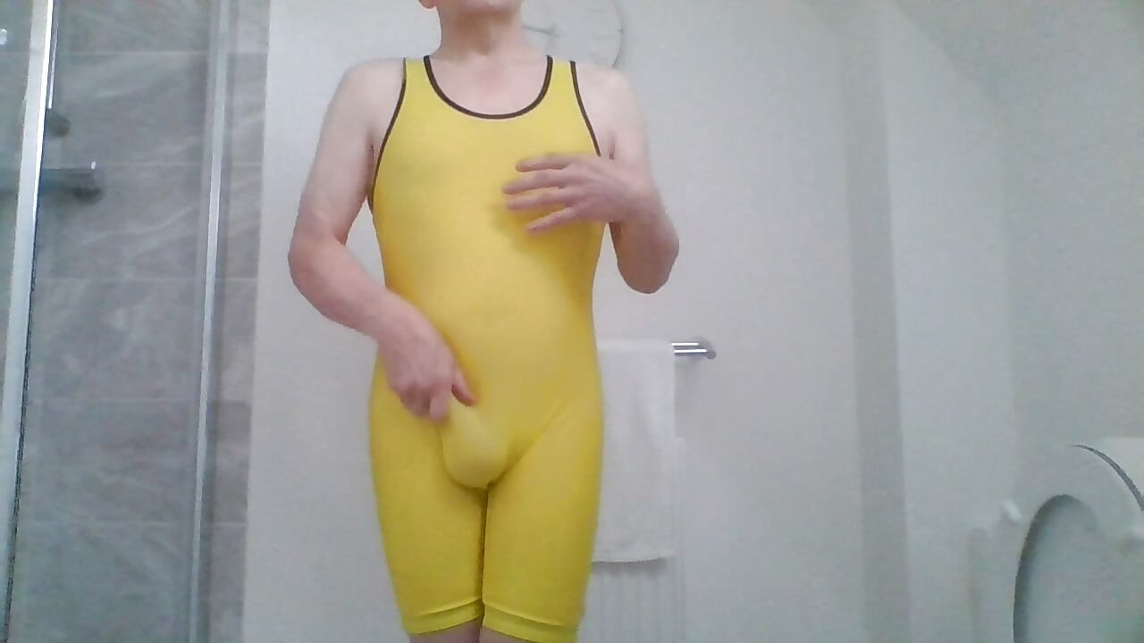Wank σε νέο Singlet
