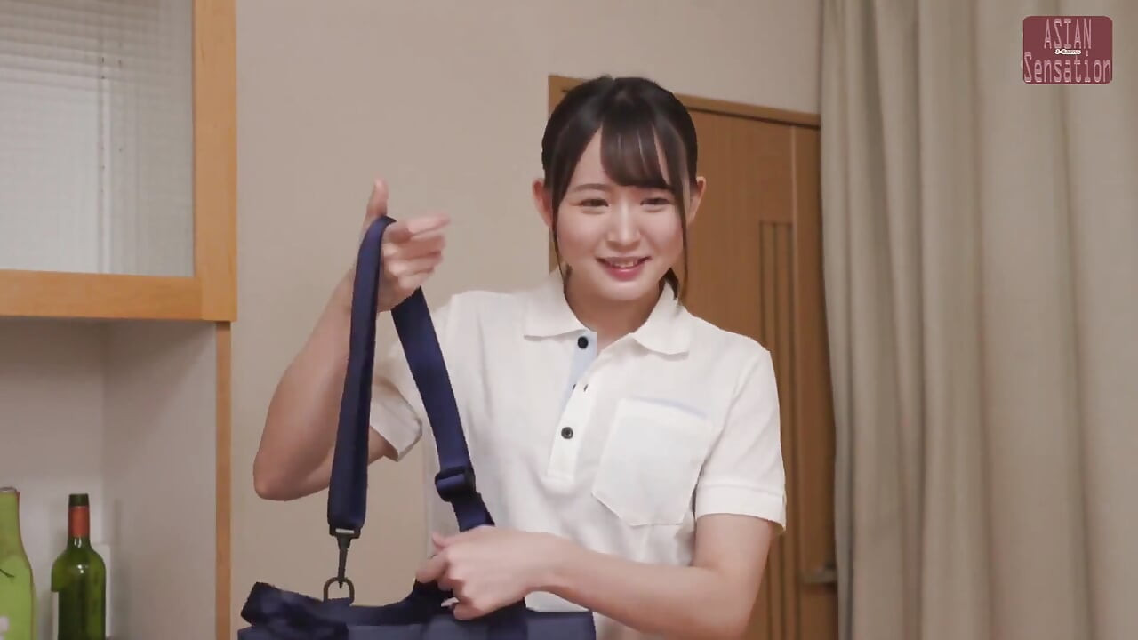 Gizli mastürbasyondan sonra ev yardımcım tarafından yakalandı, beklenmedik bir baştan çıkarma başlıyor - bölüm3