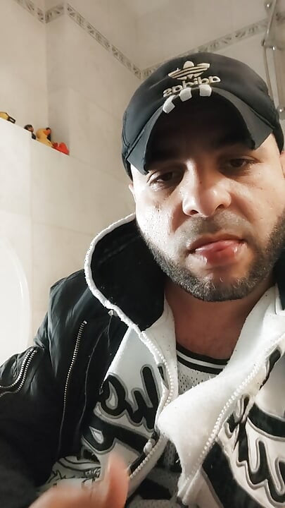 Dirty play in the bathroom, sox and feets