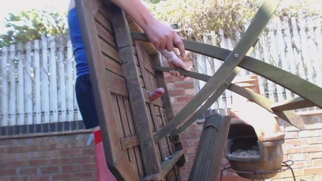 Crosdresser Fucks the Garden Table with a Cum Shoot